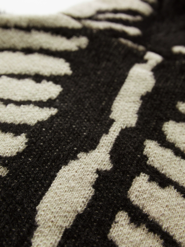 Skull Jacquard Hooded Pullover Sweater-7